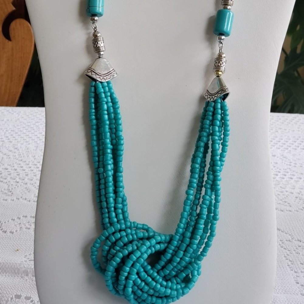 Turquoise beaded necklace and earring set